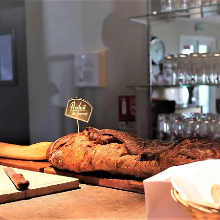 Western Le Canard Sur Le Toit Colomiers