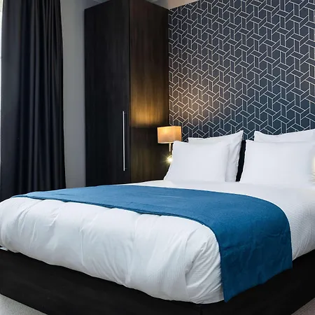 Hotel Western Le Canard Sur Le Toit 4*