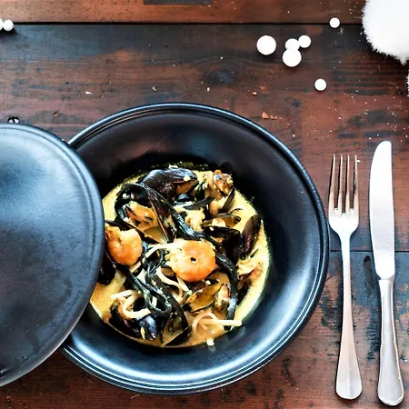 Western Le Canard Sur Le Toit 4*