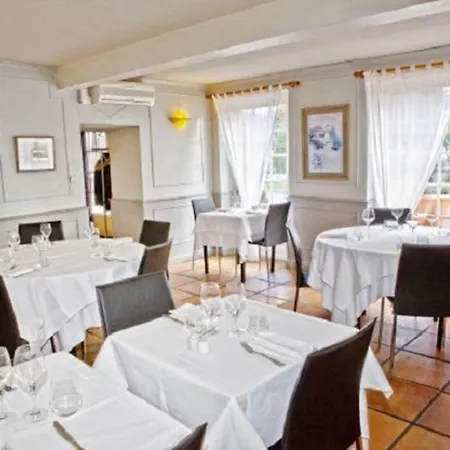 Western Le Canard Sur Le Toit קולומייר