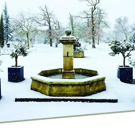 Western Le Canard Sur Le Toit 4* קולומייר