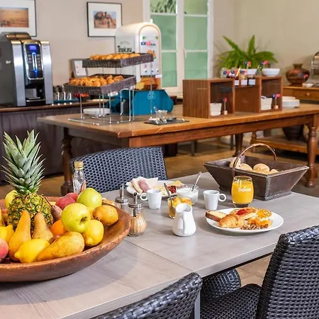 Western Le Canard Sur Le Toit Hotel